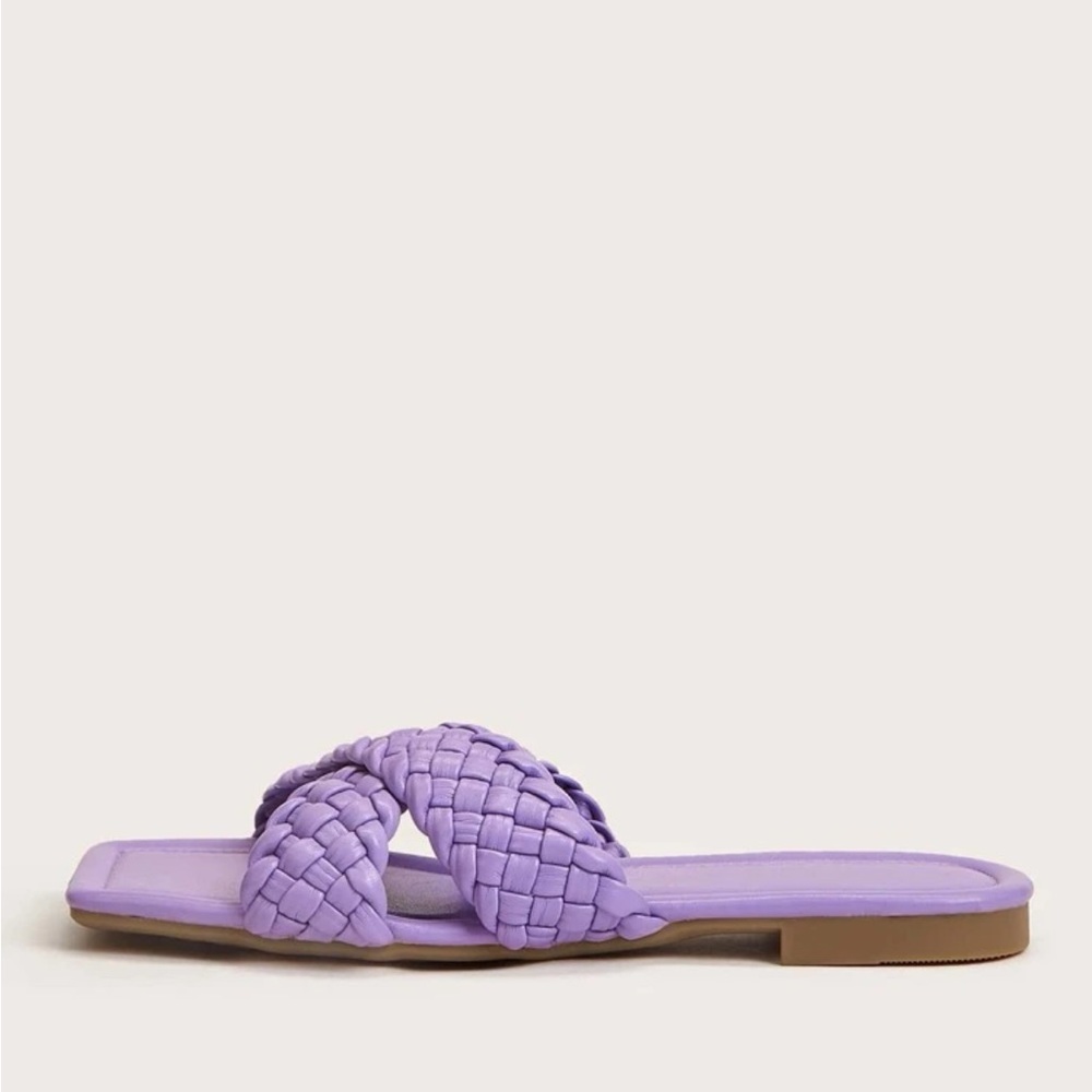 FLAT BRAIDED SANDALS - Picture 2 of 2